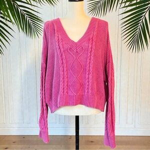 POL Medium Hot Pink Cable Knit V-Neck Sweater – Flamingo Vintage Washed Look